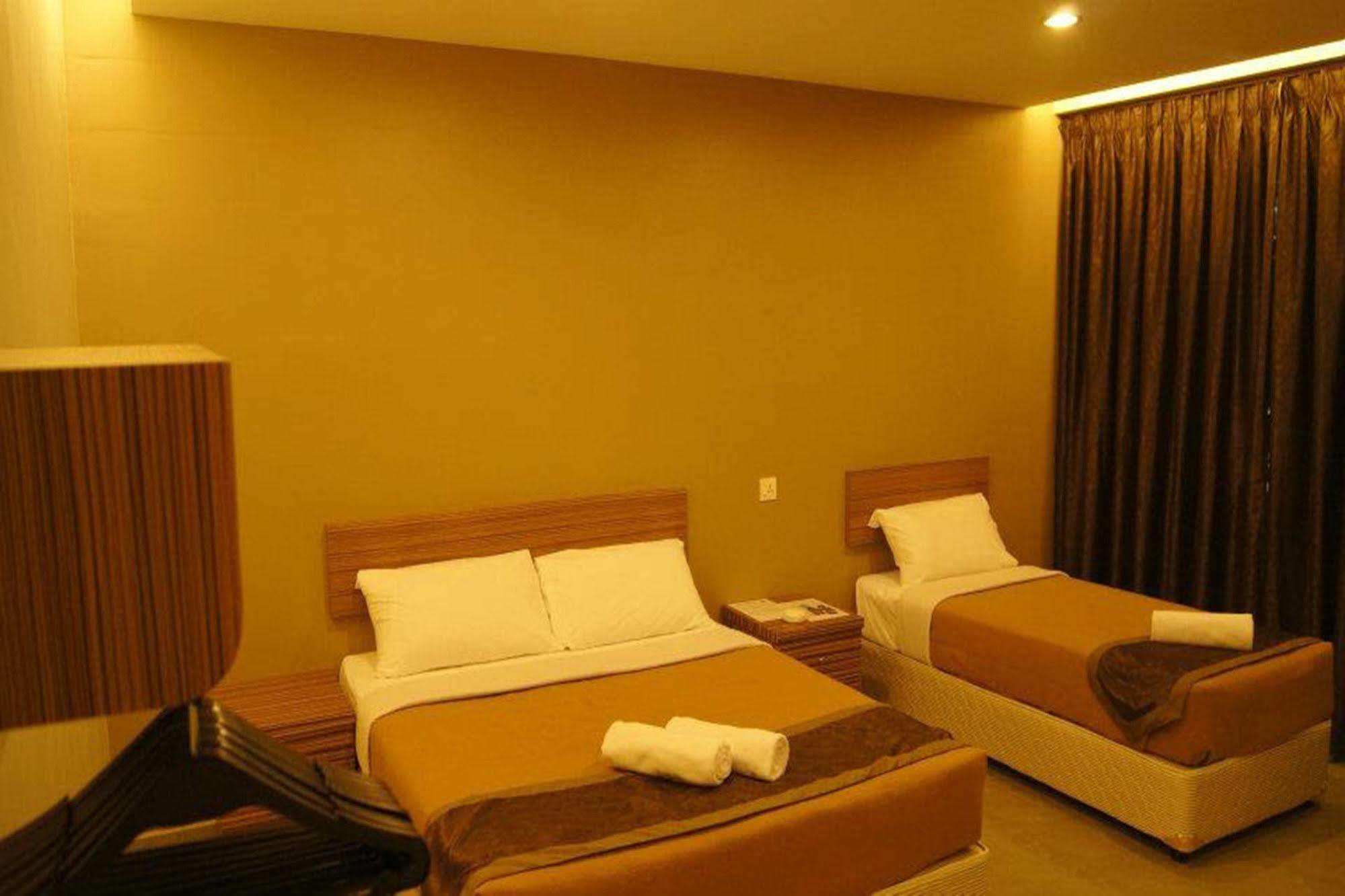 De Mawardah Hotel Malacca Bagian luar foto